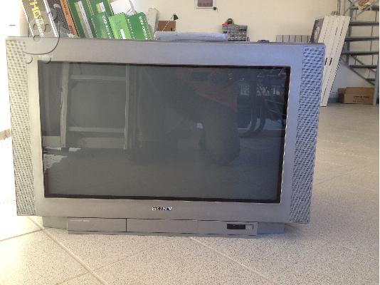 PoulaTo: TV SONY KV-32FX60D