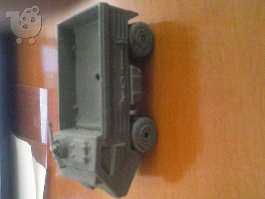PoulaTo: 1/85 MATCHBOX-PERSONAL CARRIER