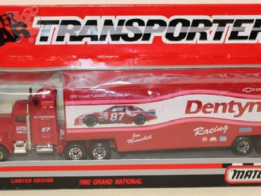 MATCHBOX Μεταλλικές μινιατούρες σειρά Super Star Transporters.