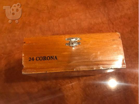 HAND MADE CIGARS LAS BALLENAS DOMINICAN REPUBLIC  24 PCS (LARGE SIZE) AND 20 PCS SMALL SIZ...