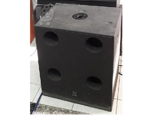 PoulaTo: 2 Martin Audio Sub-Woofer μαζί με ενισχυτές Crown 460 και 800