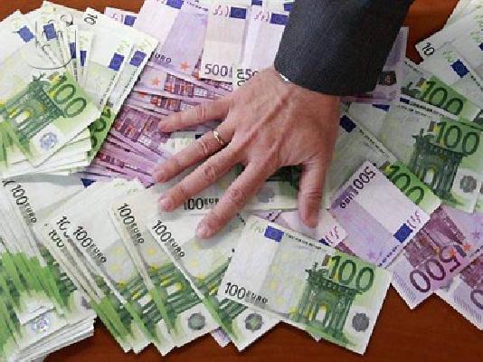 PoulaTo: παροχή πίστωσης σε τίμιους ανθρώπους. Αγαπητέ φίλε (s)