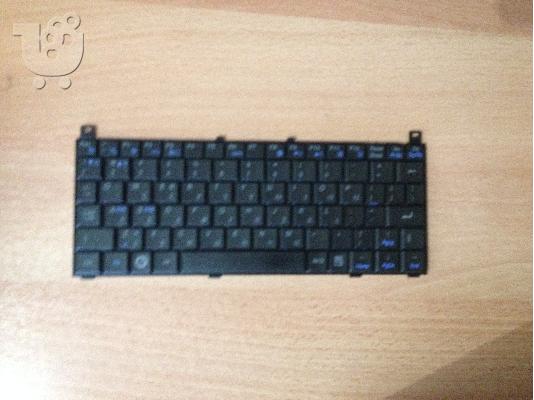 PoulaTo: Πληκτρολόγιo TOSHIBA  NB100