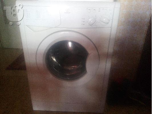 PoulaTo: πλυντήριο indesit 6 kgr σε πολυ καλη κατασταση