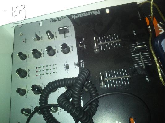 2 * Pioneer CDJ-100S, Numark DM 1050, Technics RP-DH1200E-S + Maya44 USB