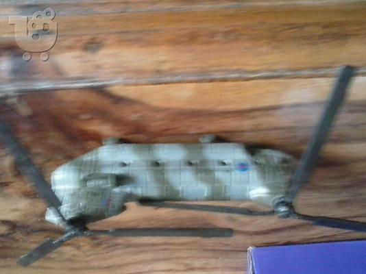 PoulaTo: 1/144 MAISTO CHINOOK  ΜΕΤΑΛΛΙΚΟ