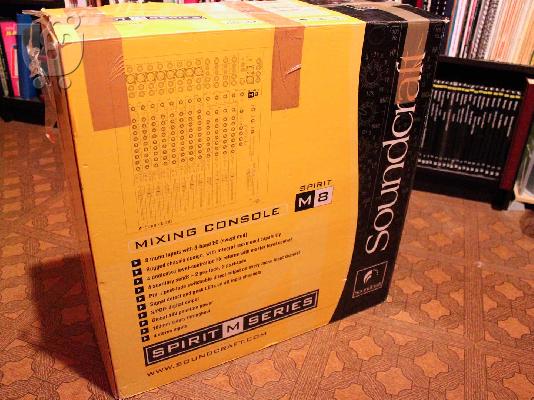 Soundcraft Spirit M8 Mixing Console