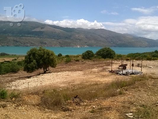 PoulaTo: οικοπεδο