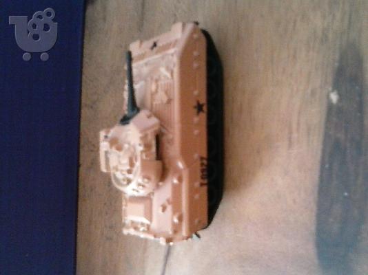PoulaTo: 1/98 MATCHBOX-BRADLEY M2