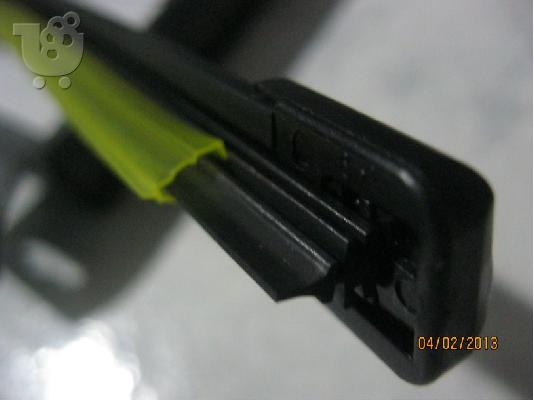 PoulaTo: Πωλείται nintendo dsi με 11 παιχνίδια