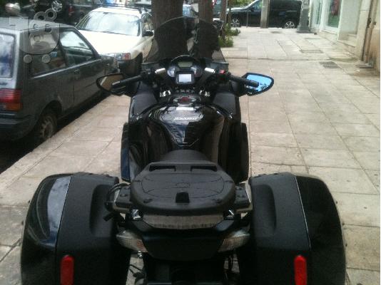 KAWASAKI 1400 GTR 