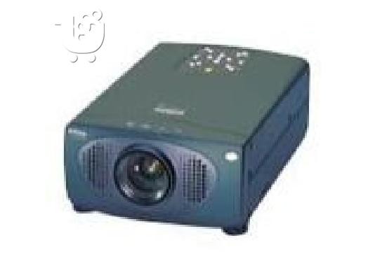 PoulaTo: LCD PROJECTOR