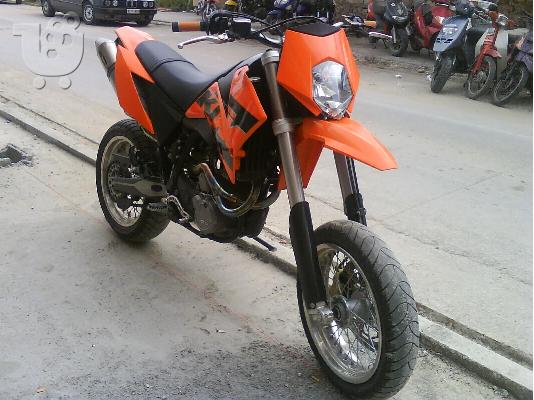 PoulaTo: KTM LC4 640 Supermoto '07
