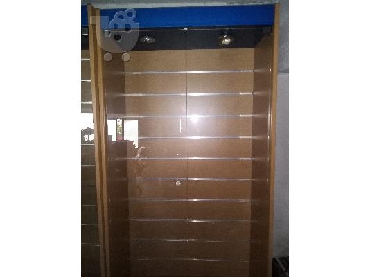 ΒΙΤΡΙΝΕΣ ΚΑΤΑΣΤΉΜΑΤΟΣ