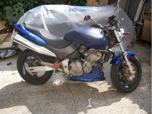 HONDA CB 600 F Hornet 