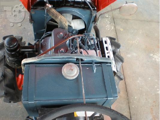 Τρακτέρ Kubota B-6000