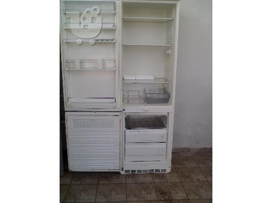 PoulaTo: ΨΥΓΕΙΟΚΑΤΑΨΥΚΤΗΣ LIEBHERR