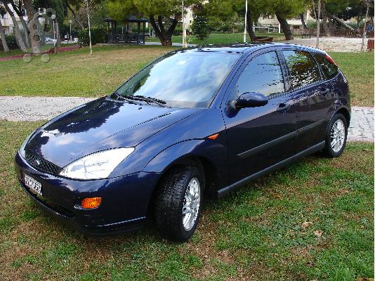 PoulaTo: FORD FOCUS '00