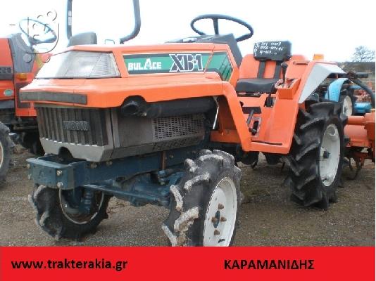 PoulaTo: Τρακτεράκι Kubota XB-1  Καραμανίδης