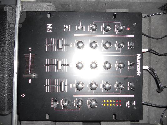 ΜΙΚΤΗΣ NUMARK M4