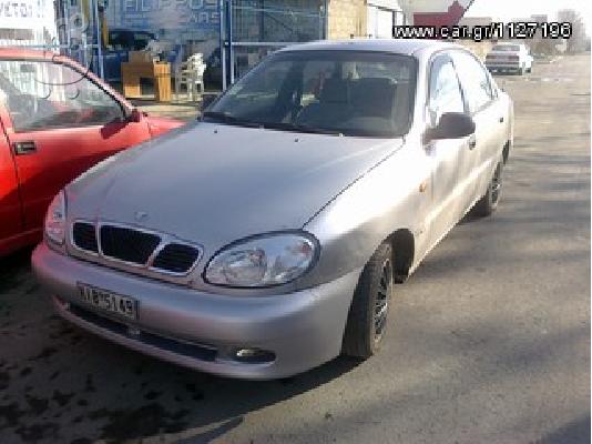PoulaTo: DAEWOO LANOS '01