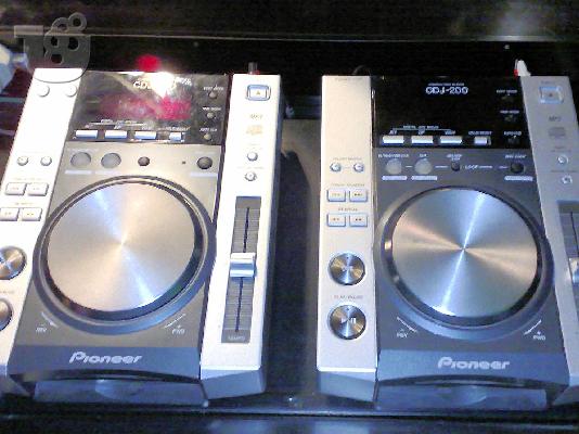 PoulaTo: Pioneer cdj - 200