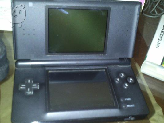 Nintendo DS lite