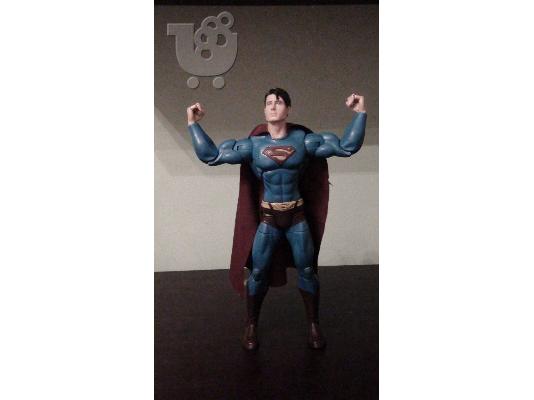 PoulaTo: super man para poli megalos