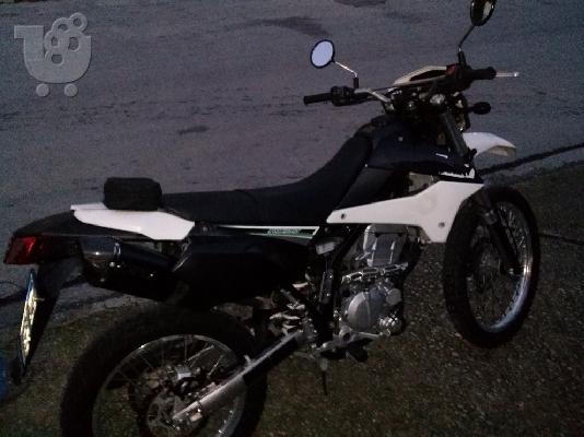 KAWASAKI KLX 250 