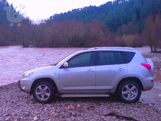 TOYOTA RAV-4 