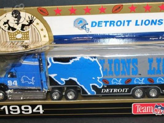 MATCHBOX Μεταλλικές μινιατούρες Super Star Transporters Δεκαετίας 
