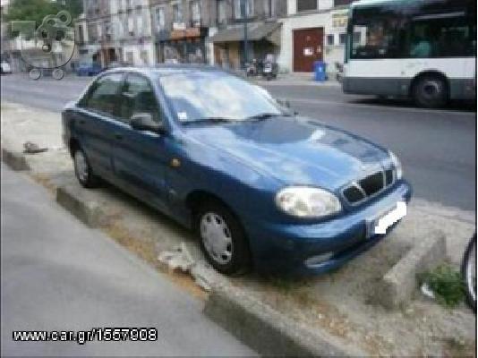 PoulaTo: DAEWOO LANOS '01