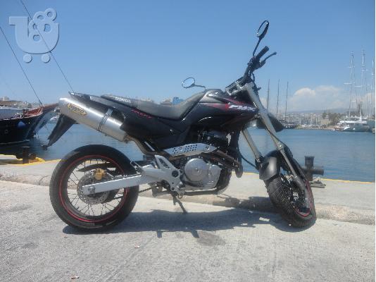 PoulaTo: HONDA FMX 650 '06
