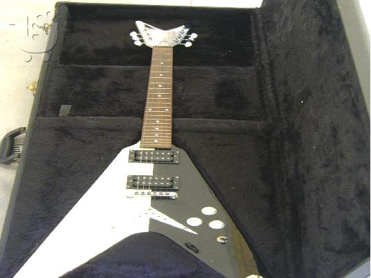 PoulaTo: Πωλείται κιθάρα Dean Michael Schenker Standard με βαλίτσα