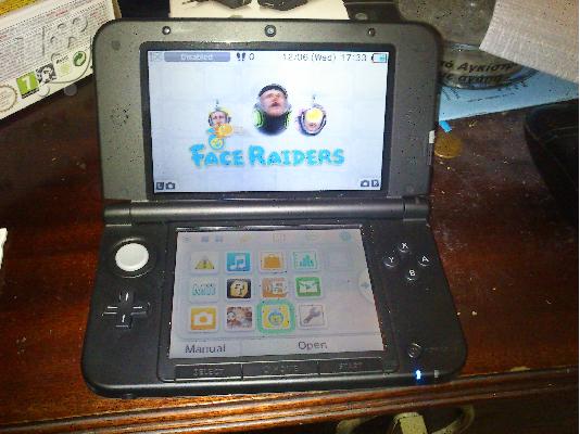 Nintendo 3DS XL me karta r4