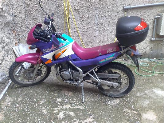 PoulaTo: KAWASAKI  '01