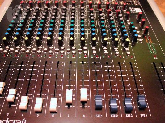 PoulaTo: Soundcraft Spirit M8 Mixing Console