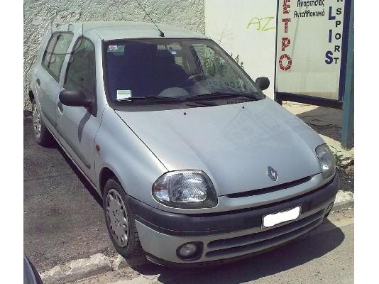 PoulaTo: RENAULT CLIO '01