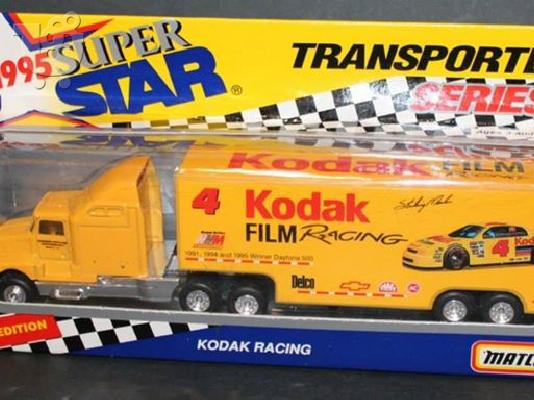 MATCHBOX Μεταλλικές μινιατούρες σειρά Super Star Transporters