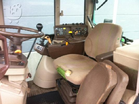 2004 John Deere 6820
