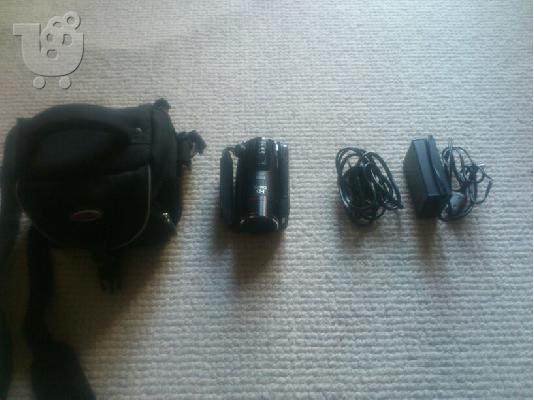 PoulaTo: VideoCamera HD Canon Legria HF 200