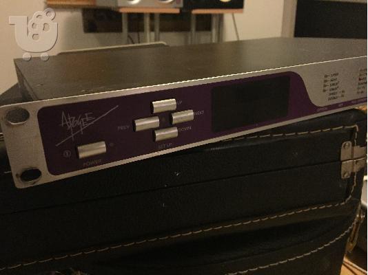 PoulaTo: Apogee big ben master clock