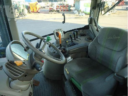 John Deere 6530