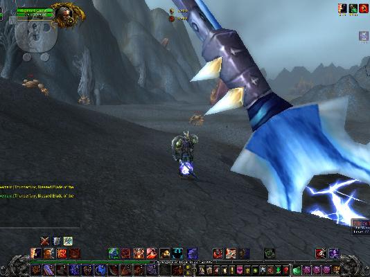THUNDERFURY WARRIOR lvl 85 + DK 390+ilvl 120euro