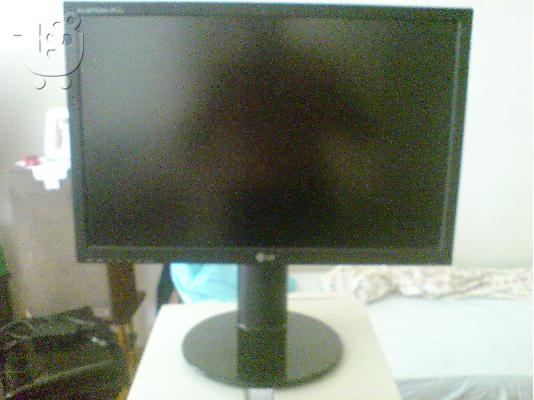 Πωλουνται 2 pc σταθερα με μονιτορ LG 24 με ηχεια