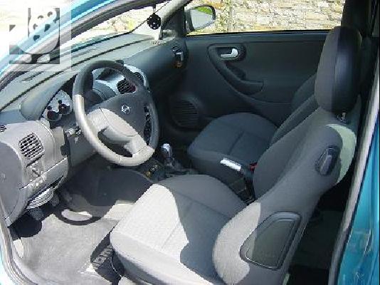 PoulaTo: OPEL CORSA '04