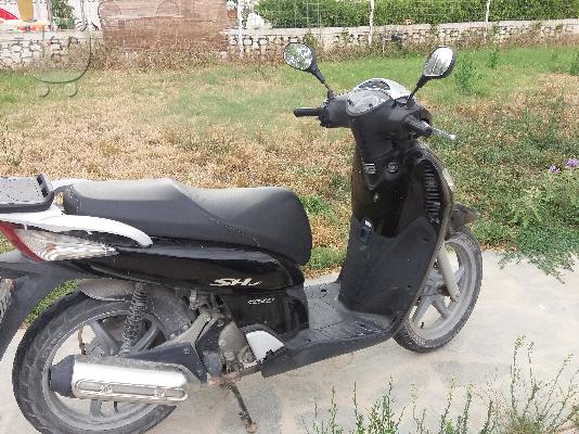 PoulaTo: HONDA SH 125 '06