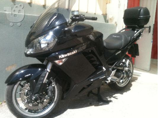 KAWASAKI 1400 GTR 